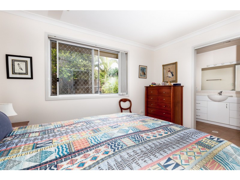 10 Nautilus Place, Yamba NSW 2464