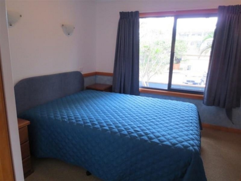 2/29 Clarence Street, Yamba NSW 2464