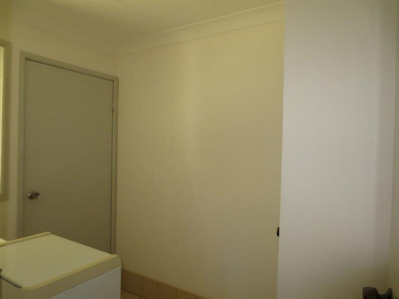 2/9 Freeburn Street, Yamba NSW 2464