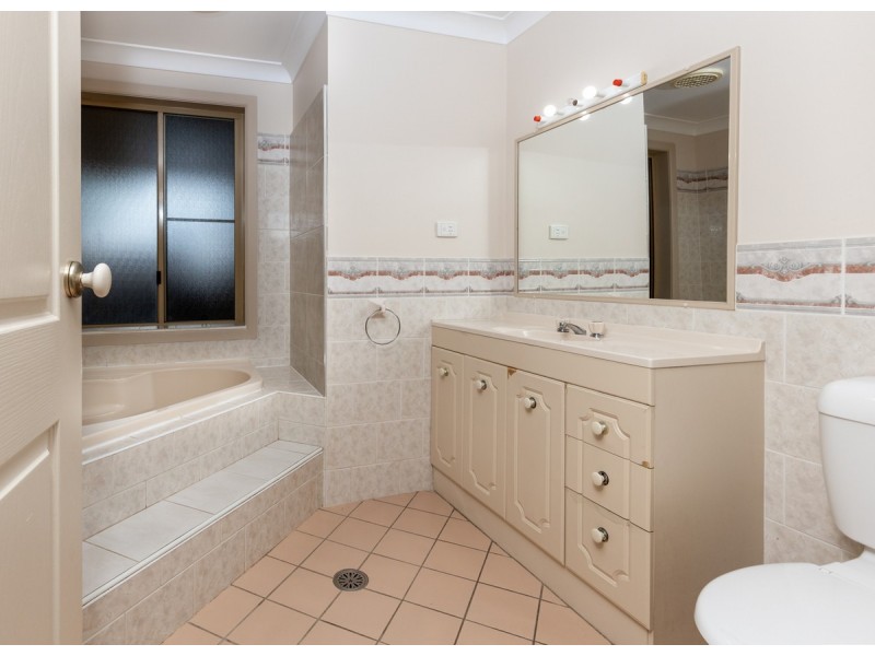 21 Mariners Way, Yamba NSW 2464