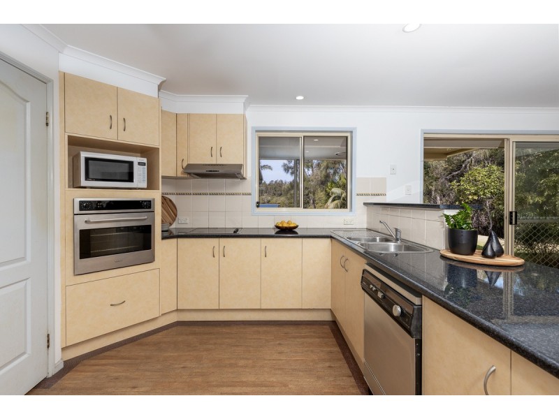 7 Kallatina Place, Yamba NSW 2464