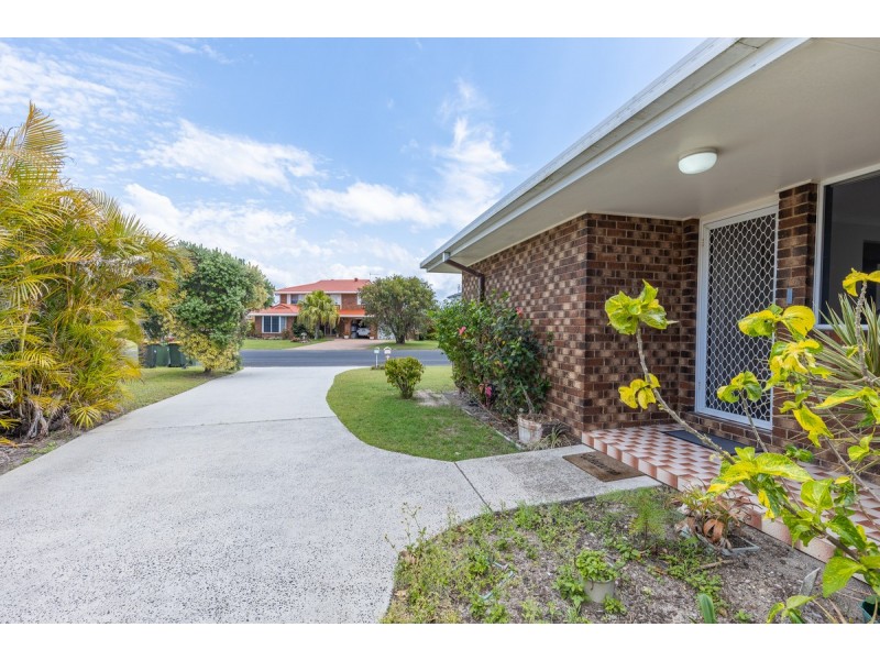 1/26 Melaleuca Drive, Yamba NSW 2464