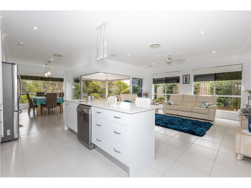 18 The Drive, Yamba NSW 2464