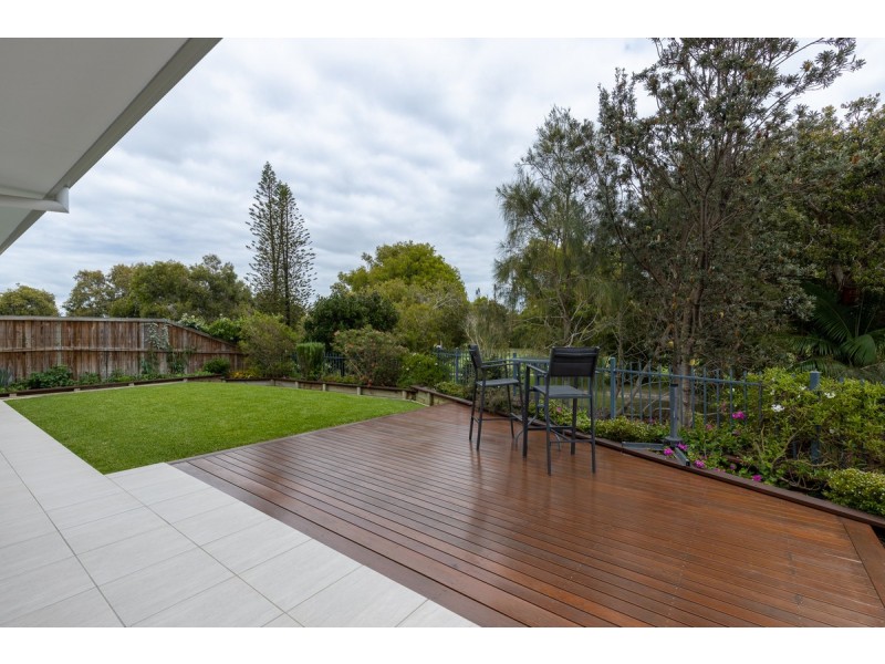 18 The Drive, Yamba NSW 2464