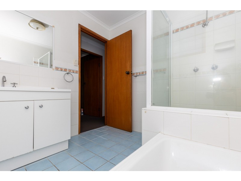 44 Coonawarra Court, Yamba NSW 2464