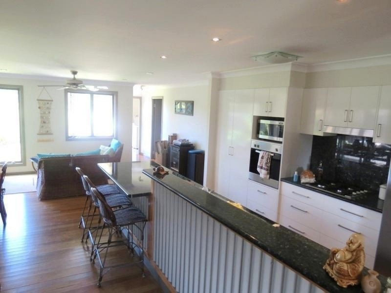 8 Buccaneer Court, Yamba NSW 2464
