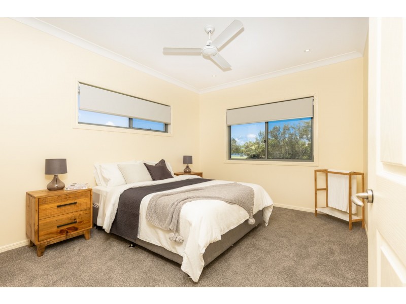 3 Newport Island Circuit, Yamba NSW 2464