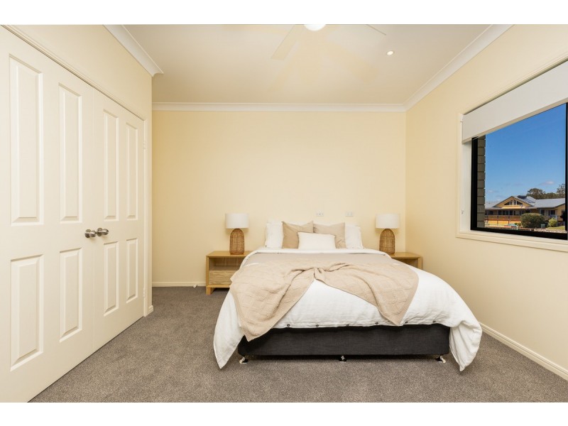 3 Newport Island Circuit, Yamba NSW 2464