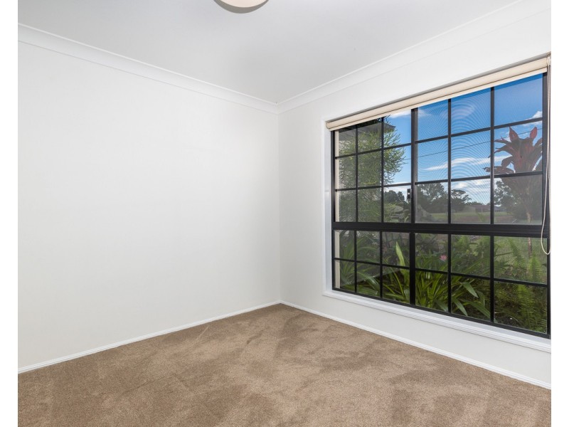 18 Waterview Crescent, Woombah NSW 2469