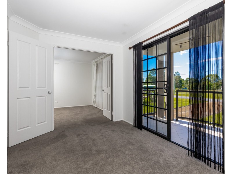 18 Waterview Crescent, Woombah NSW 2469
