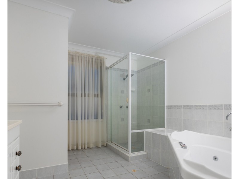 18 Waterview Crescent, Woombah NSW 2469