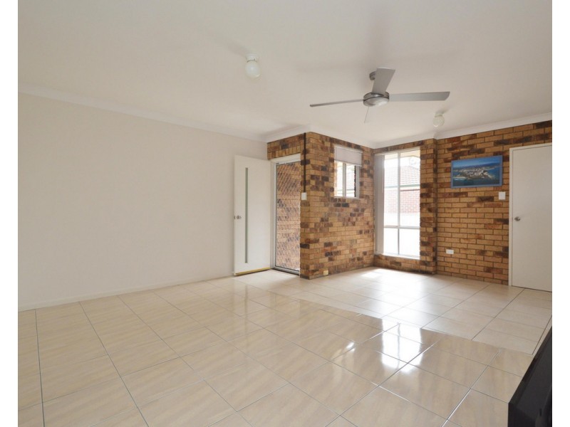 1/22 Waratah Avenue, Yamba NSW 2464