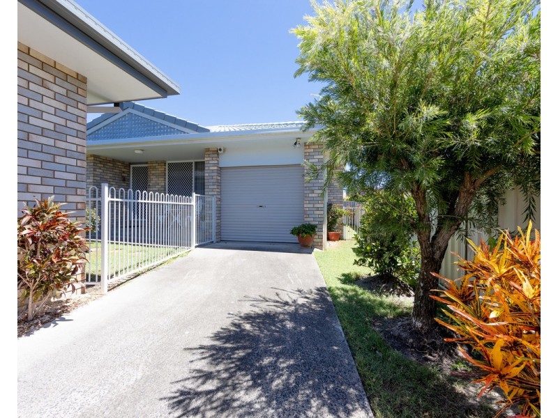 2/5 Willow Way, Yamba NSW 2464