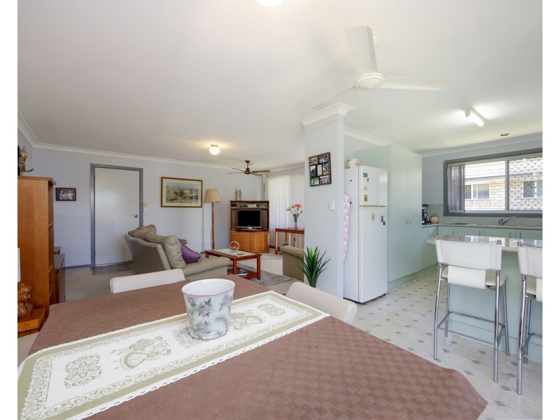 2/5 Willow Way, Yamba NSW 2464