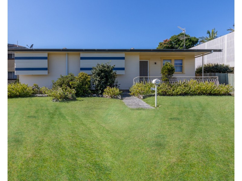 6 Golding Street, Yamba NSW 2464