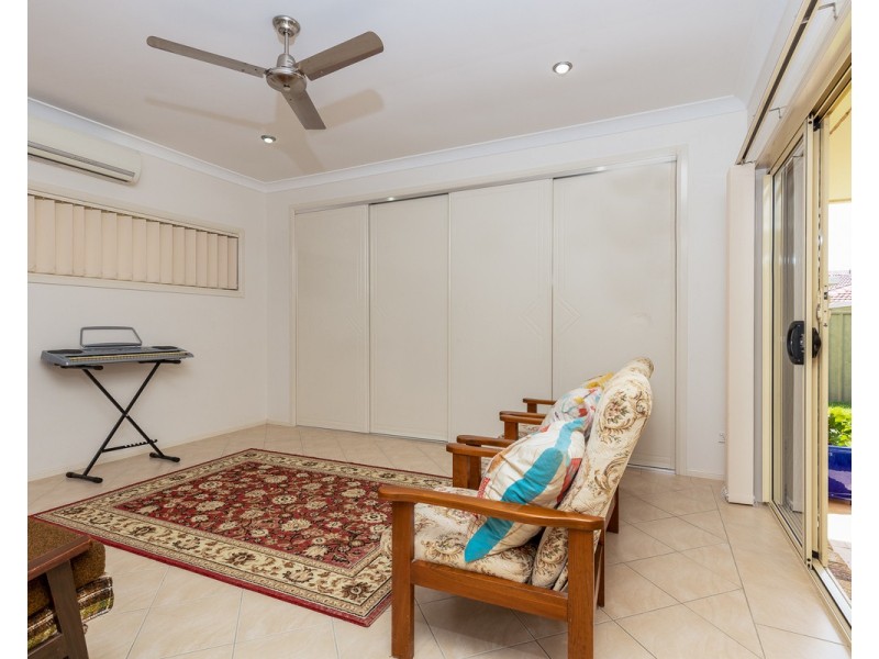 70 Palm Tce, Yamba NSW 2464