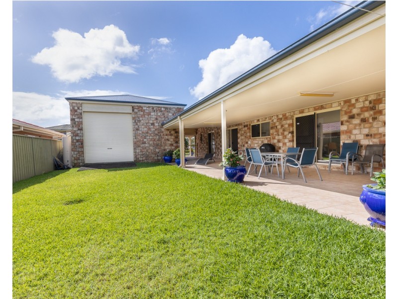 70 Palm Tce, Yamba NSW 2464