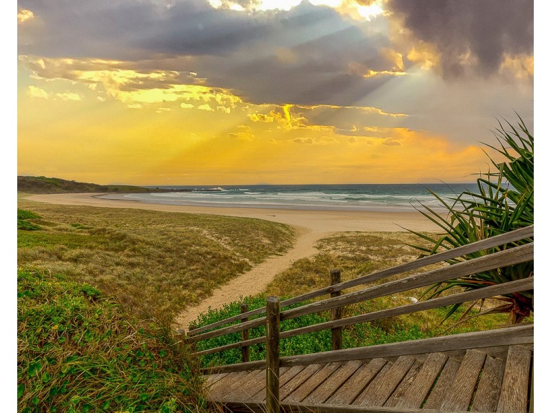 226/22 Carrs Drive, Yamba NSW 2464