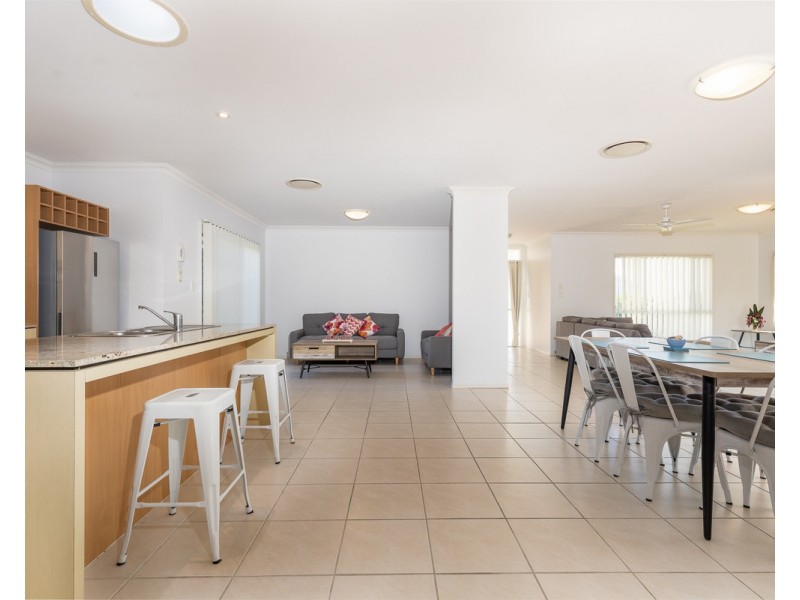 72 The Drive, Yamba NSW 2464