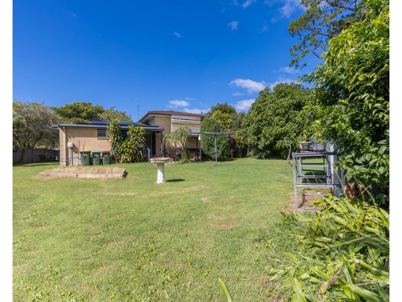 8 Cypress Close, Iluka NSW 2466