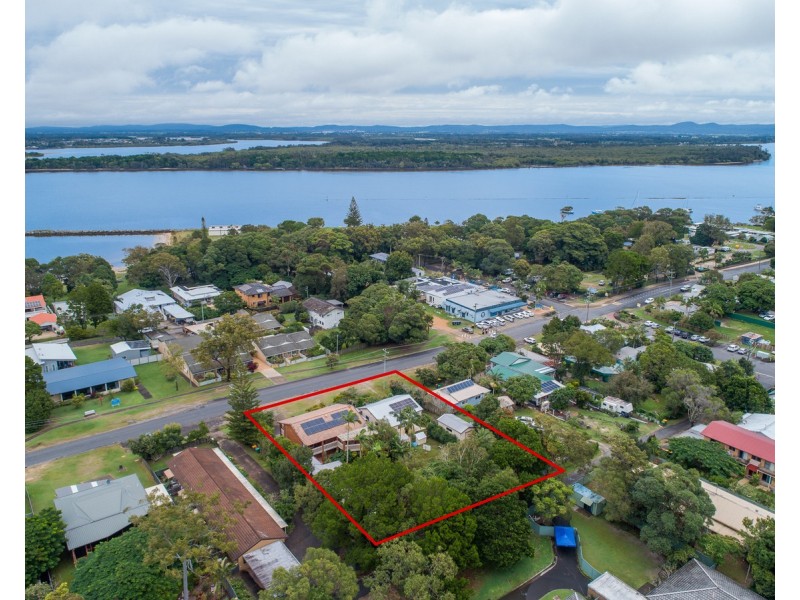 39 Charles Street, Iluka NSW 2466