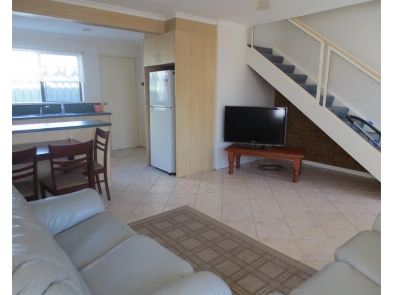 4/8 River Street, Yamba NSW 2464