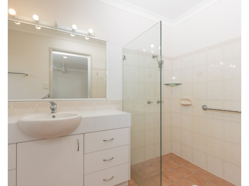 10 Nautilus Place, Yamba NSW 2464