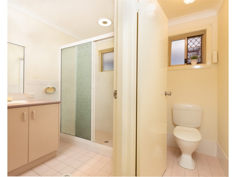 2/9 Urara Street, Yamba NSW 2464