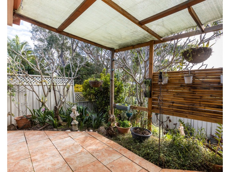 2/9 Urara Street, Yamba NSW 2464
