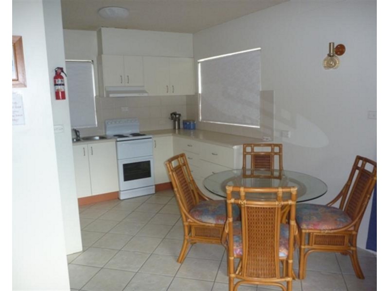 8/22 Clarence Street, Yamba NSW 2464