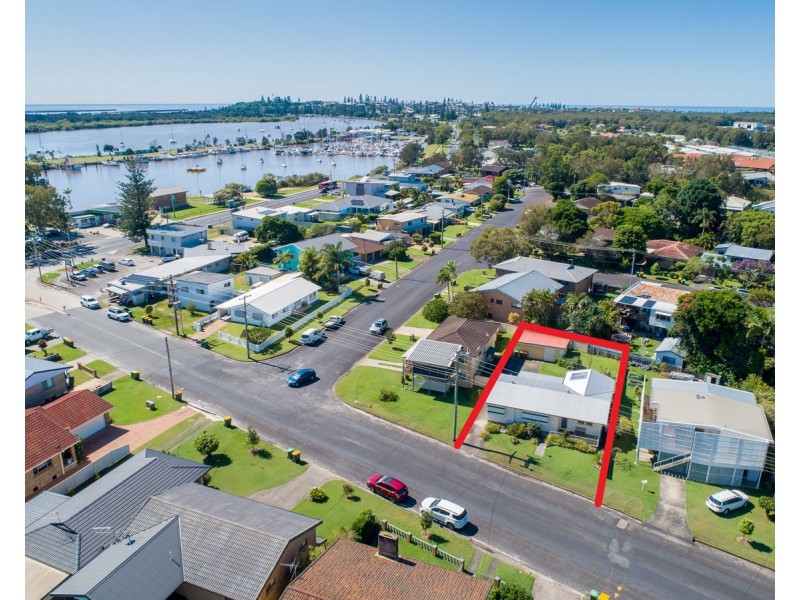 6 Golding Street, Yamba NSW 2464