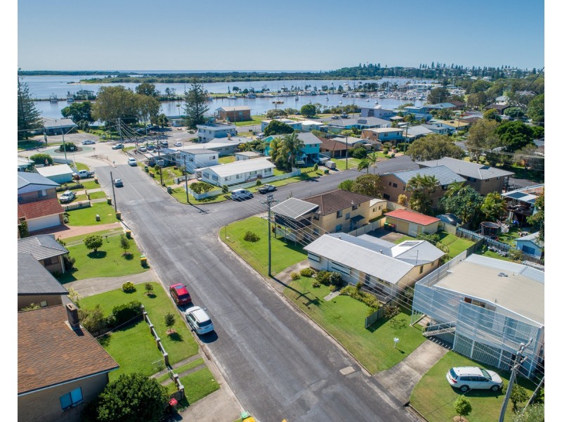 6 Golding Street, Yamba NSW 2464