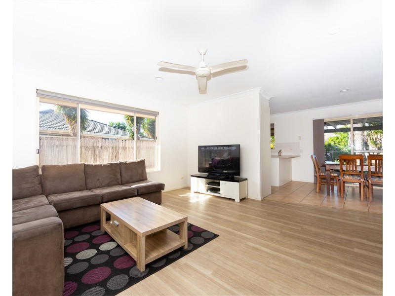 7 Plover Close, Yamba NSW 2464