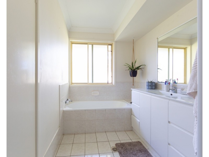 7 Plover Close, Yamba NSW 2464