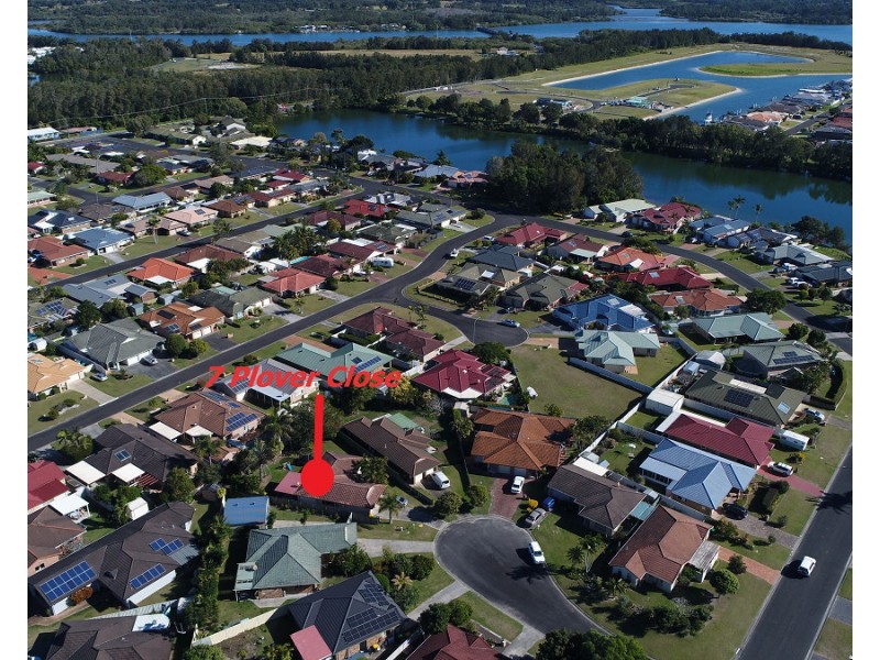 7 Plover Close, Yamba NSW 2464