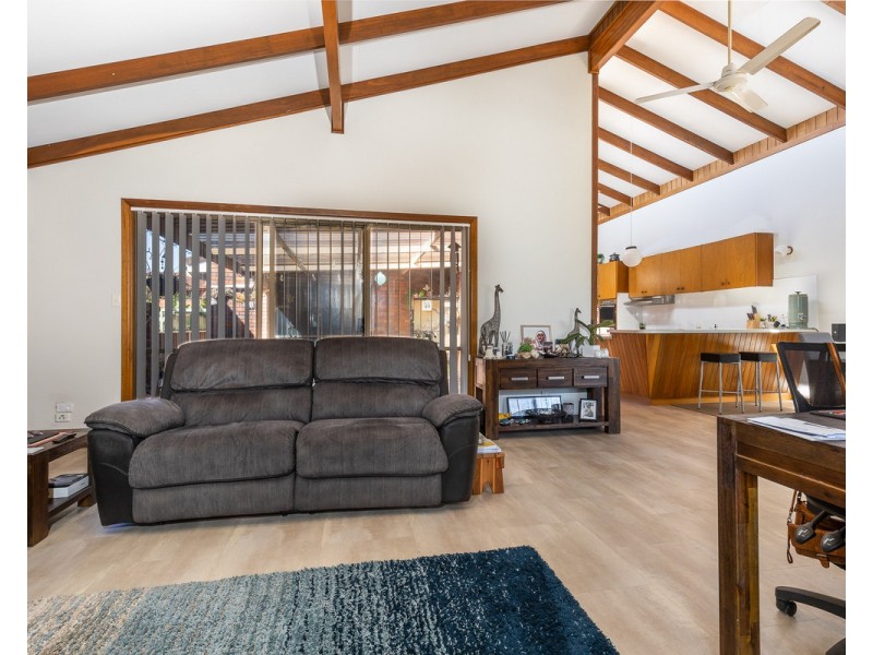 24 Cook Street, Yamba NSW 2464