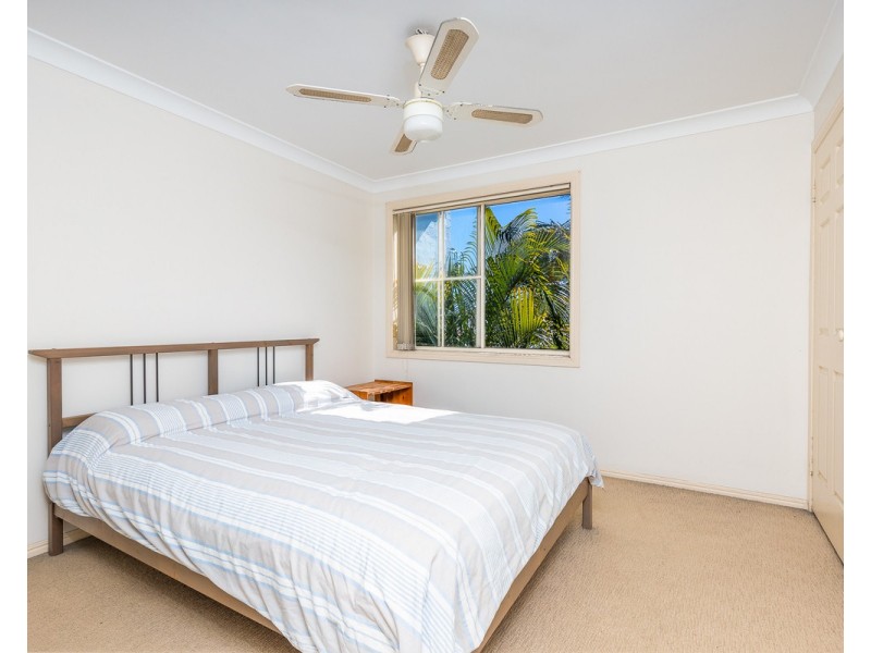 2/1 Urara Street, Yamba NSW 2464