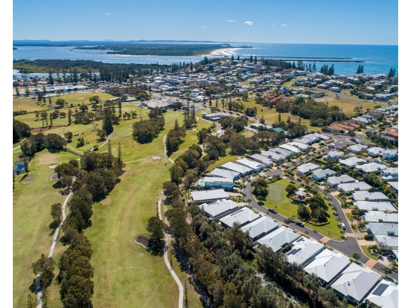 32 The Drive, Yamba NSW 2464