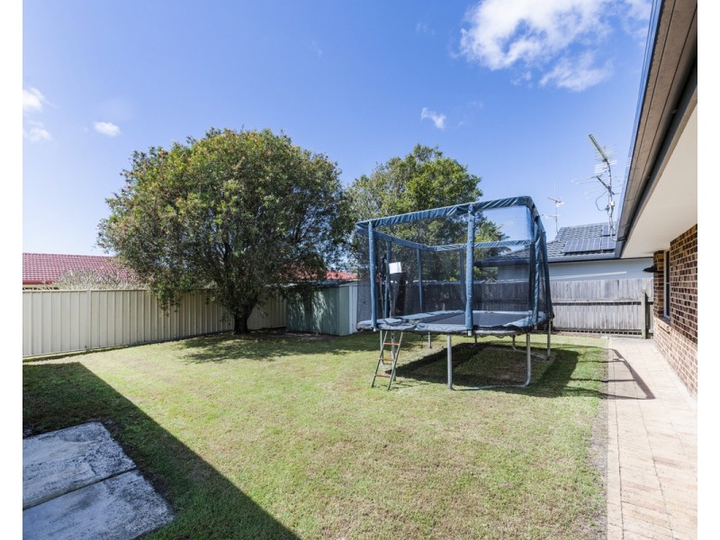 27 Abelia Avenue, Yamba NSW 2464