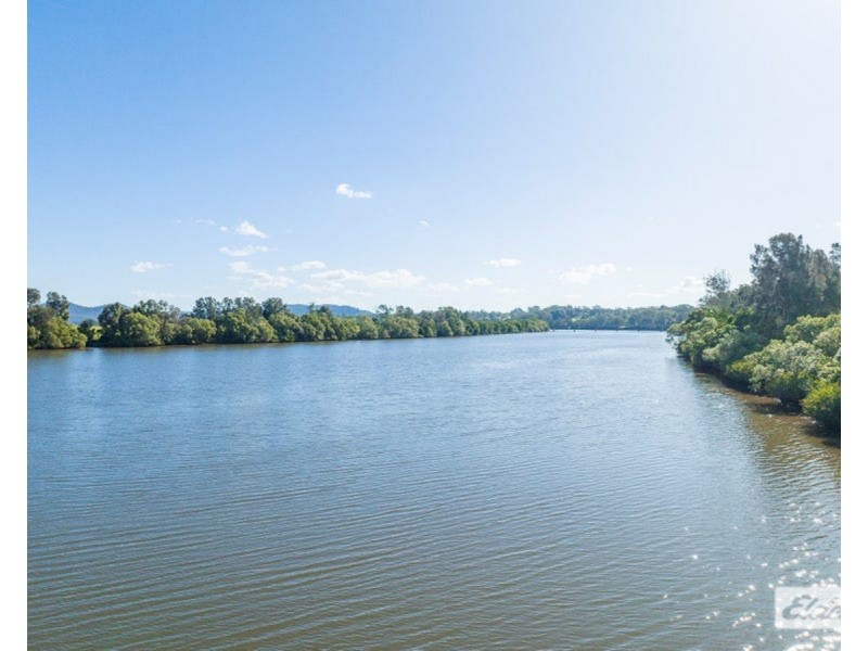 84 Adams Street, Woombah NSW 2469