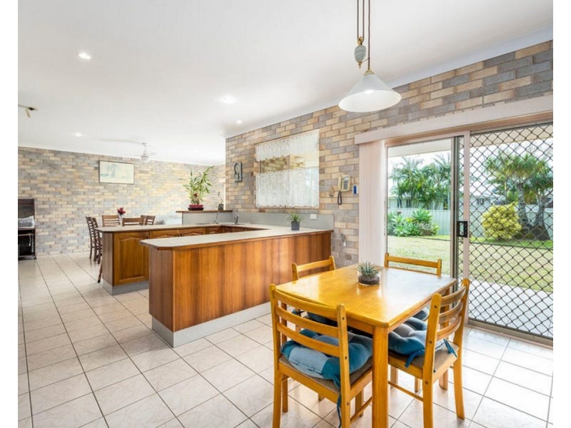 20 Wattle Drive, Yamba NSW 2464