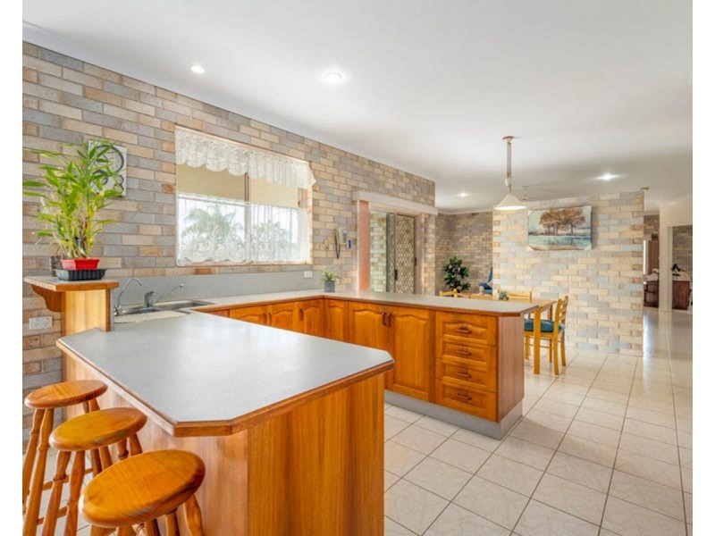 20 Wattle Drive, Yamba NSW 2464