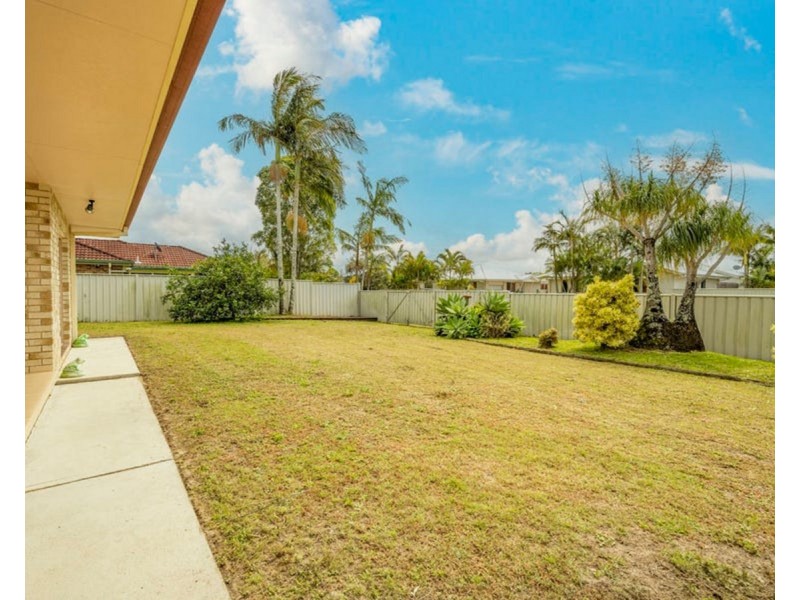 20 Wattle Drive, Yamba NSW 2464