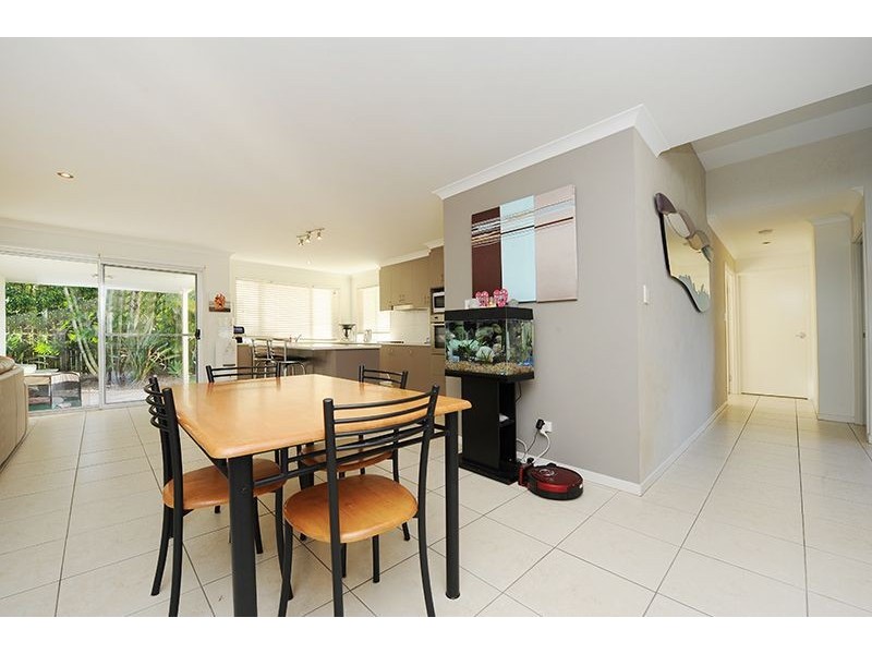 1 White Cedar Drive, Meridan Plains QLD 4551
