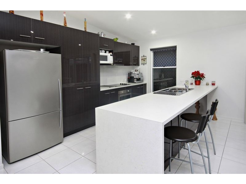 Little Mountain QLD 4551