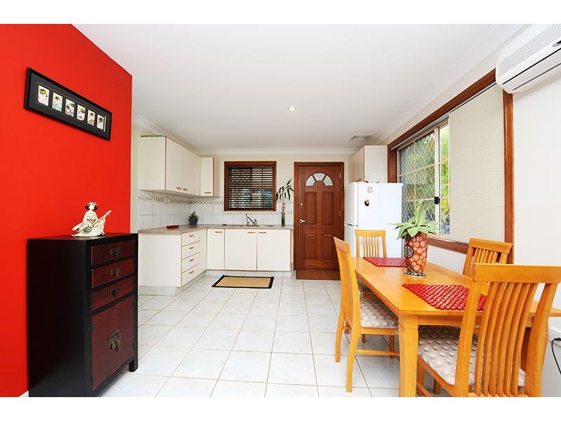 2 Brolga Court, Little Mountain QLD 4551