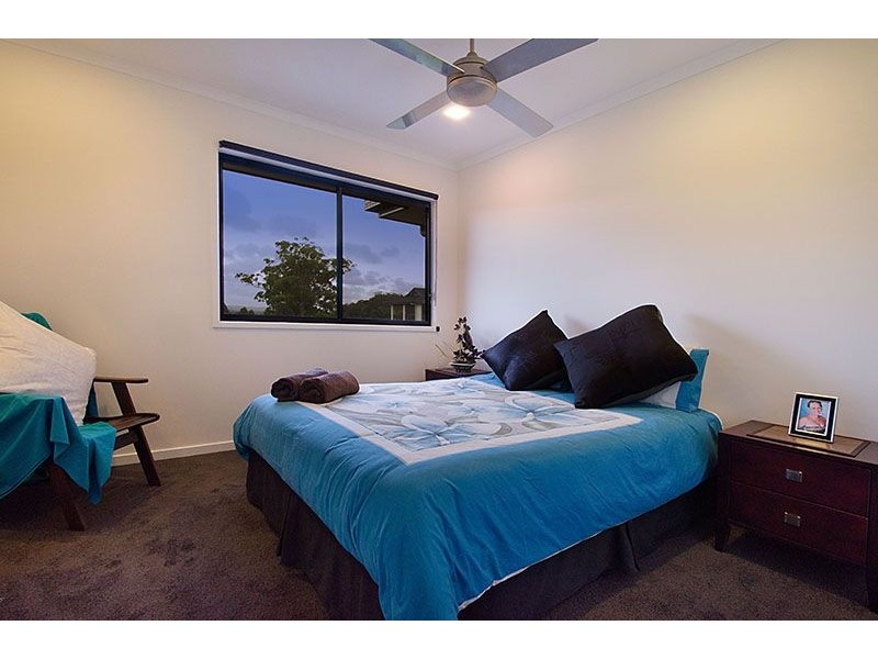 9 Pine Ridge Place, Little Mountain QLD 4551
