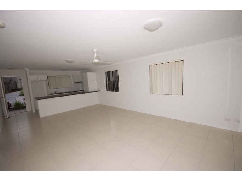 5/22 Coastal Avenue, Beerwah QLD 4519