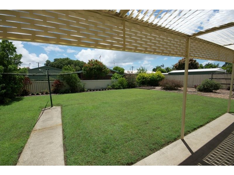 7 Saracen Street, Caloundra QLD 4551