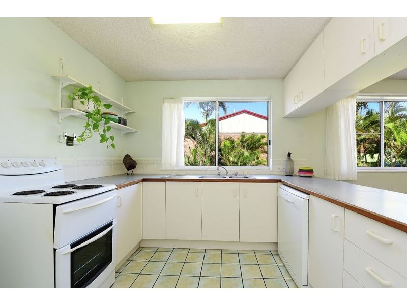1/7 Queen Street, Moffat Beach QLD 4551